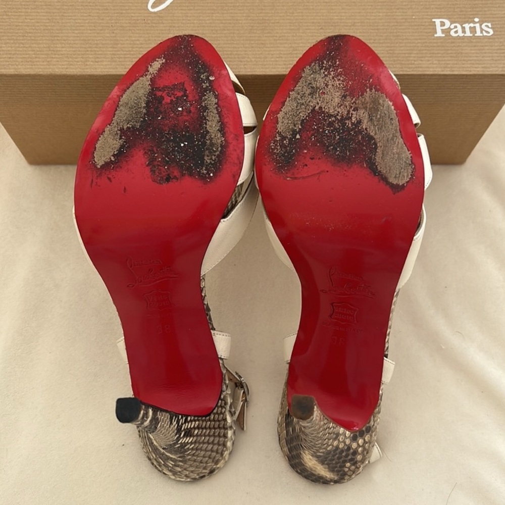 Christian Louboutin - Picture 8 of 8
